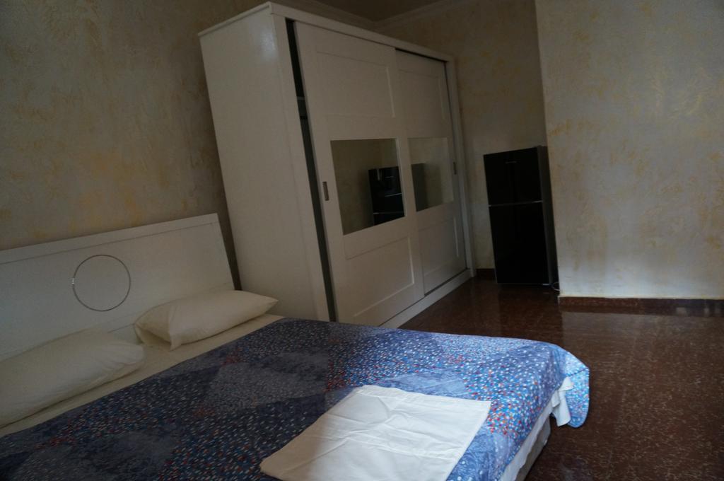Samni Hotel Ureki Quarto foto